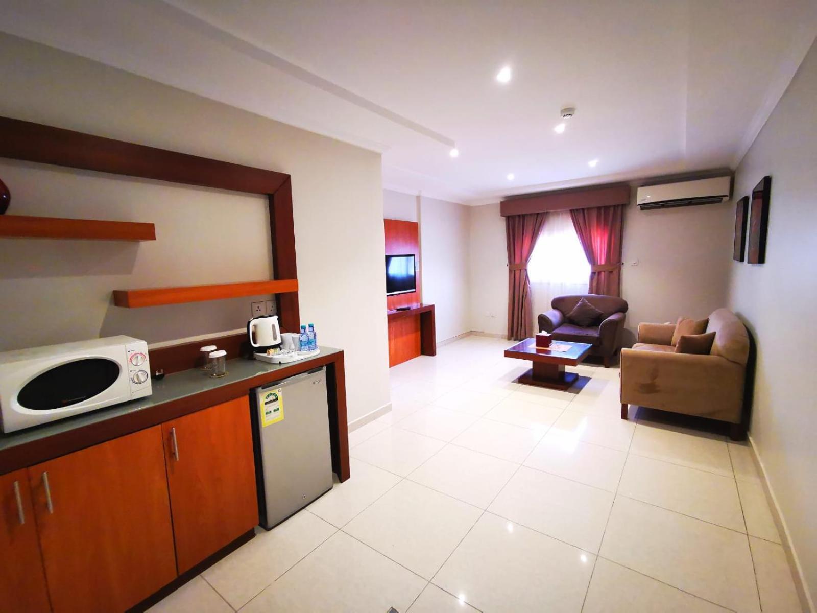 Ashbonh Hotel Suites Riyadh Exterior photo